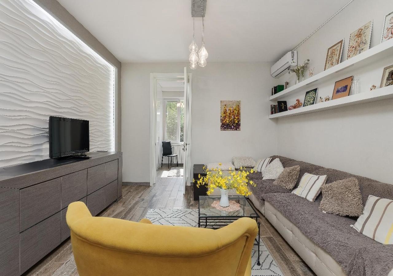 Apartment Hd New